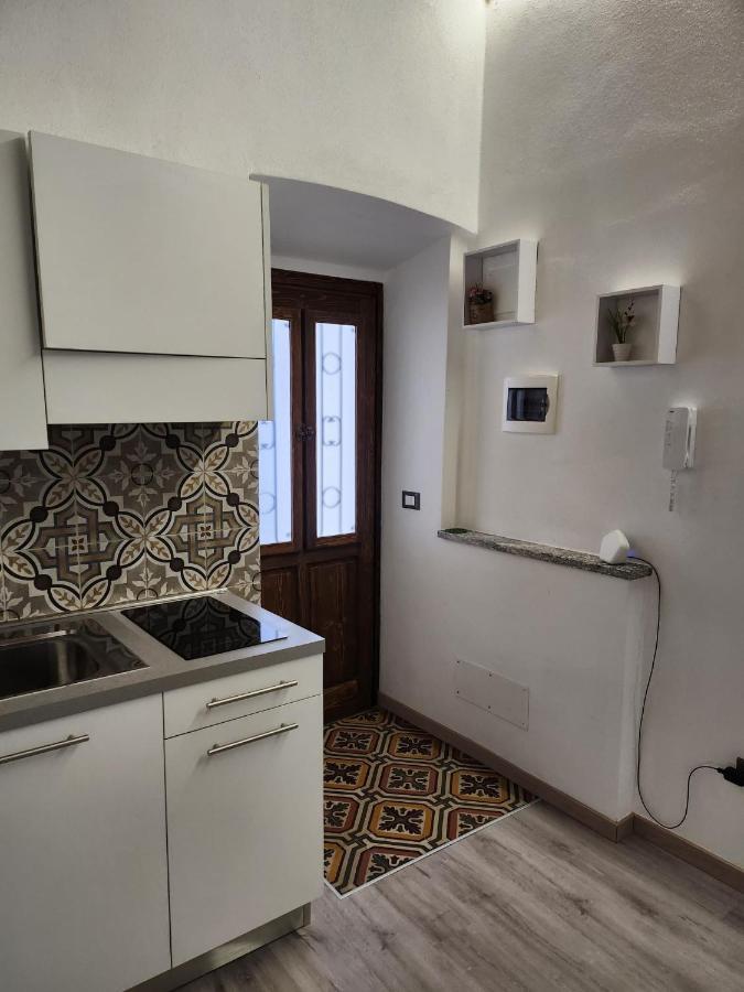 בורגומאנרו Mansarde & Suite Maison 1706 Lago Orta מראה חיצוני תמונה