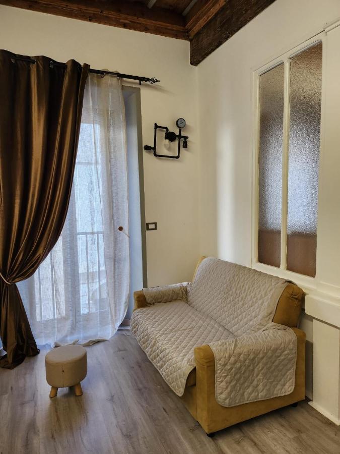 בורגומאנרו Mansarde & Suite Maison 1706 Lago Orta מראה חיצוני תמונה