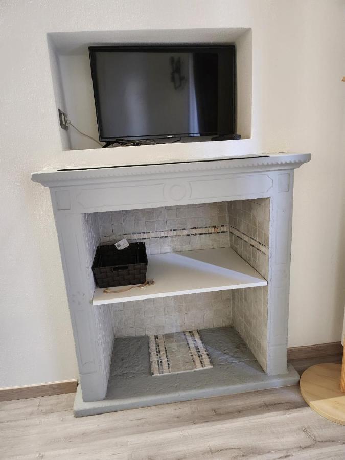 בורגומאנרו Mansarde & Suite Maison 1706 Lago Orta מראה חיצוני תמונה