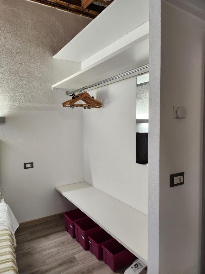 בורגומאנרו Mansarde & Suite Maison 1706 Lago Orta מראה חיצוני תמונה