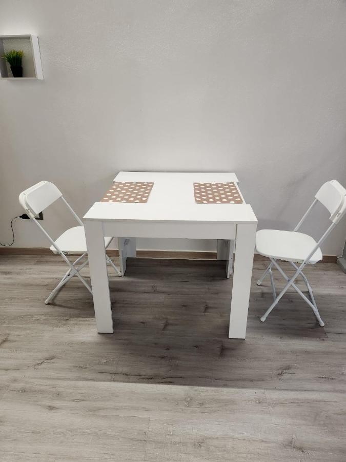 בורגומאנרו Mansarde & Suite Maison 1706 Lago Orta מראה חיצוני תמונה