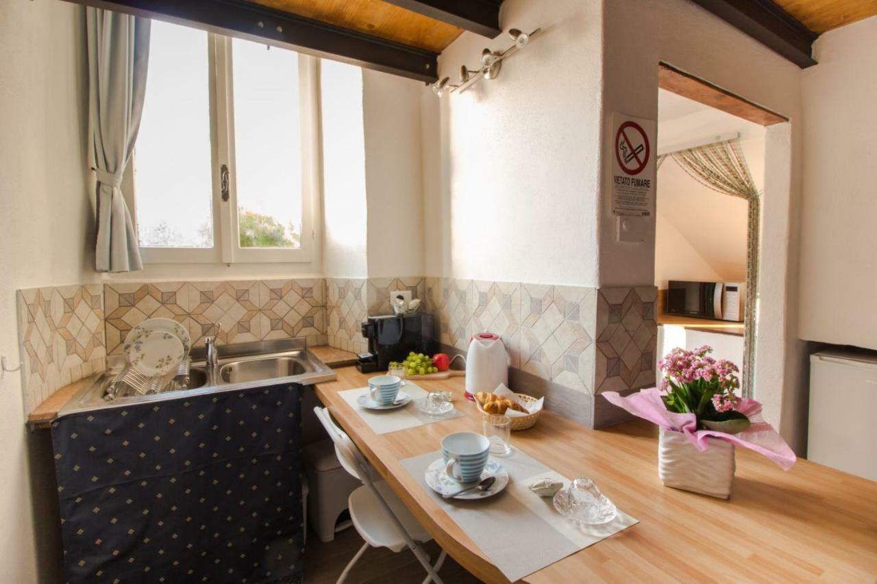 בורגומאנרו Mansarde & Suite Maison 1706 Lago Orta מראה חיצוני תמונה