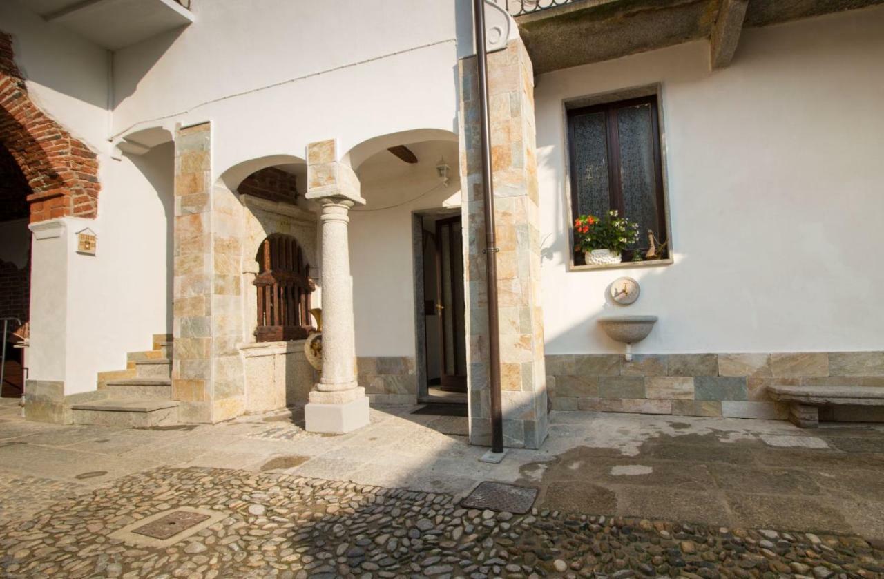 בורגומאנרו Mansarde & Suite Maison 1706 Lago Orta מראה חיצוני תמונה