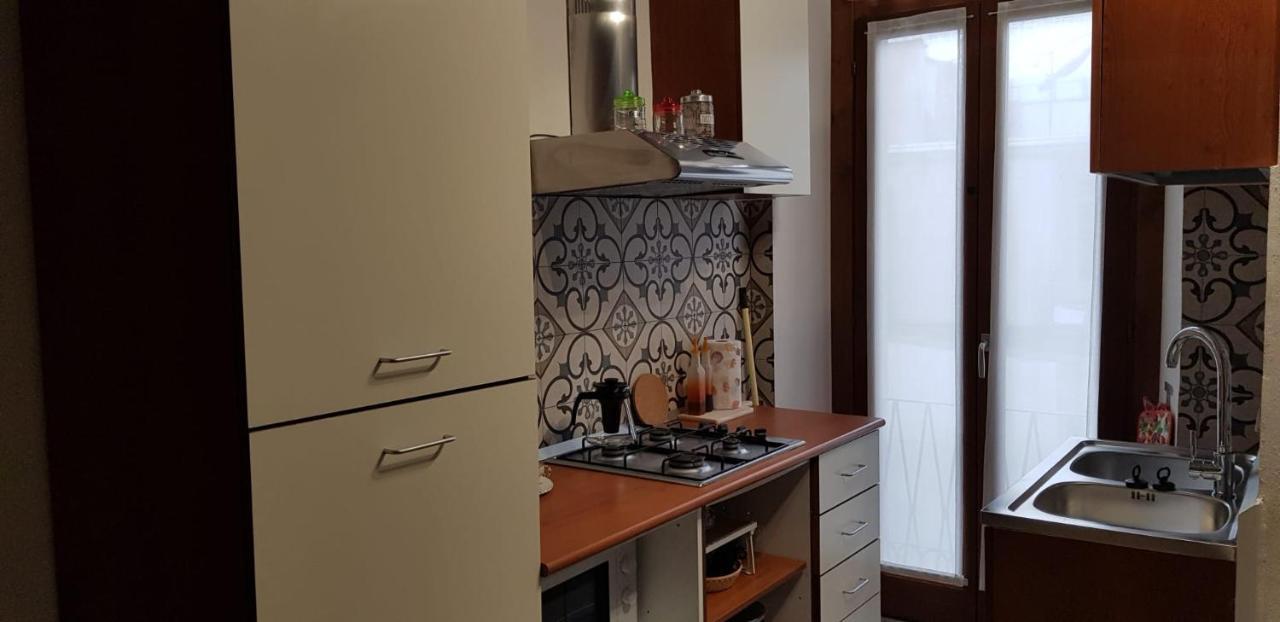 בורגומאנרו Mansarde & Suite Maison 1706 Lago Orta מראה חיצוני תמונה