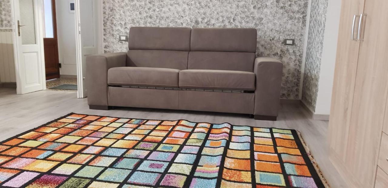 בורגומאנרו Mansarde & Suite Maison 1706 Lago Orta מראה חיצוני תמונה
