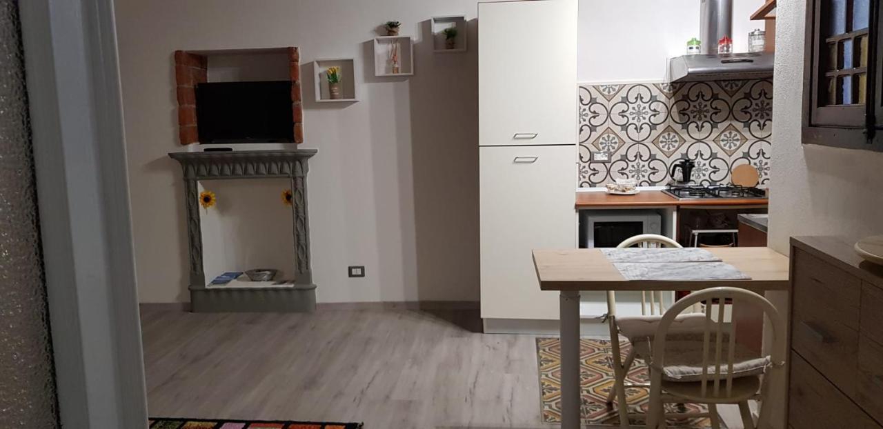 בורגומאנרו Mansarde & Suite Maison 1706 Lago Orta מראה חיצוני תמונה